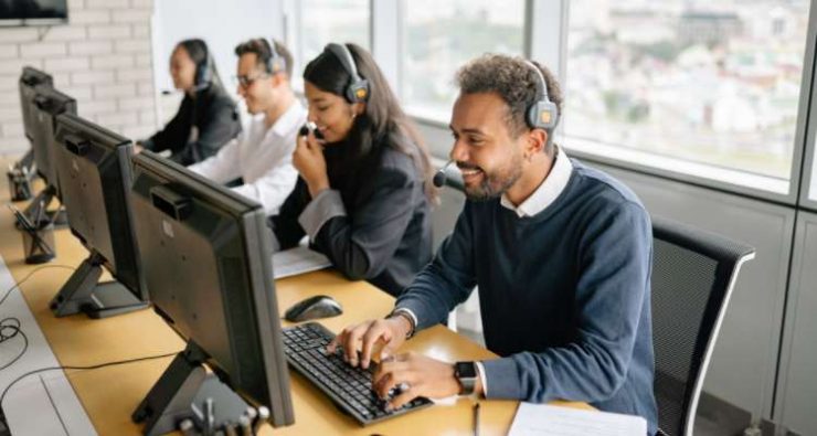 Voice calling in a call centre - Dynamics 365